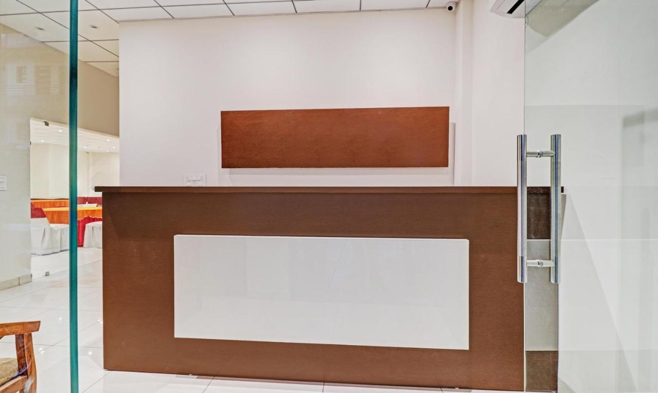 Treebo Kamron Regency Sector 80 Hotel Mohali Bagian luar foto